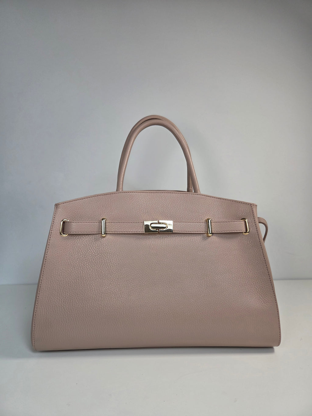 Classic Tote Nude Rosa – Tijdloze leren handtas met schouderriem