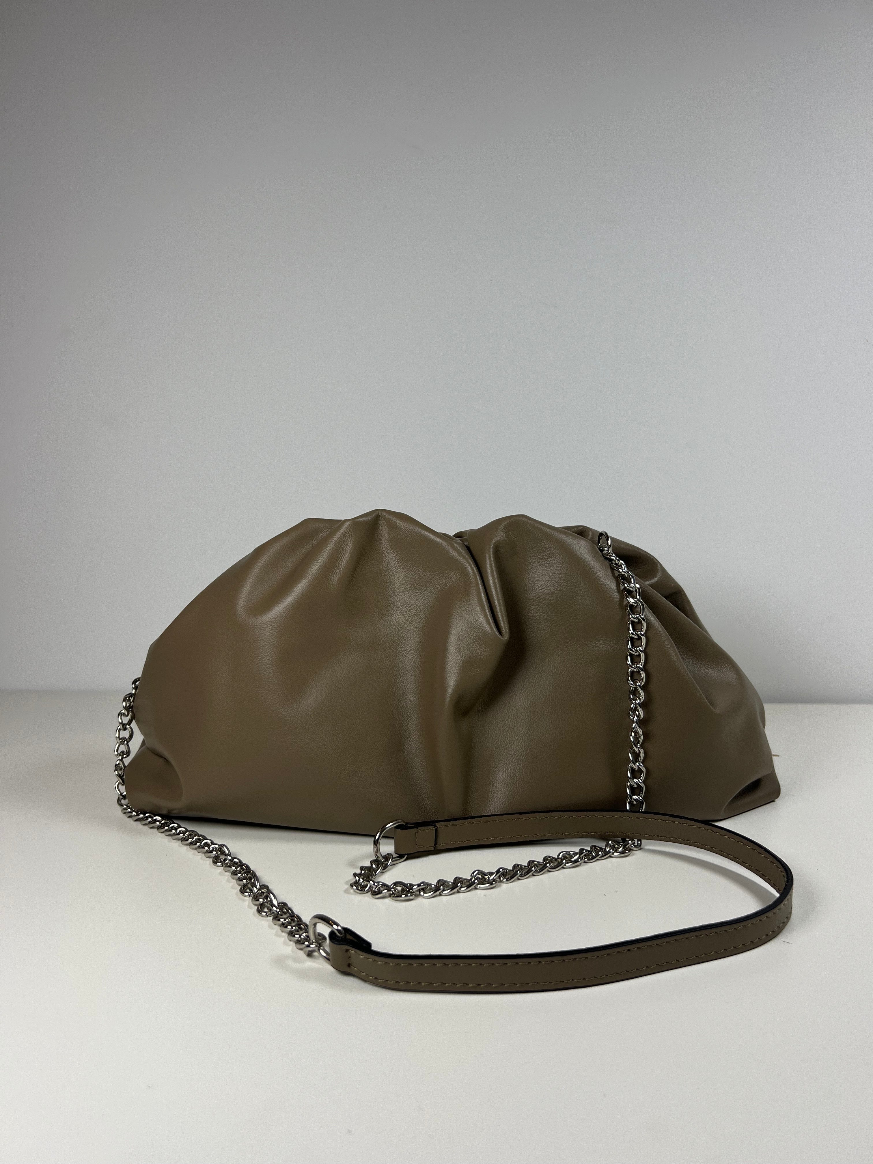 Leren Pouch Bag - Geïnspireerd door de iconische zachte gevouwen vorm