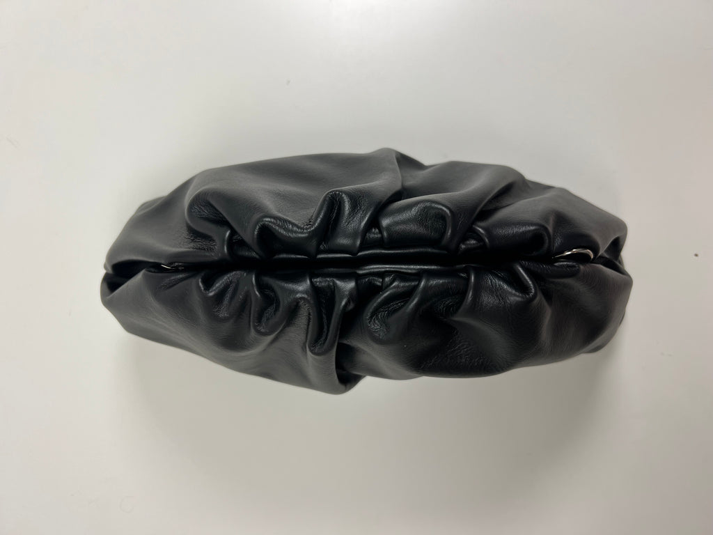 Leren Pouch Bag - Geïnspireerd door de iconische zachte gevouwen vorm