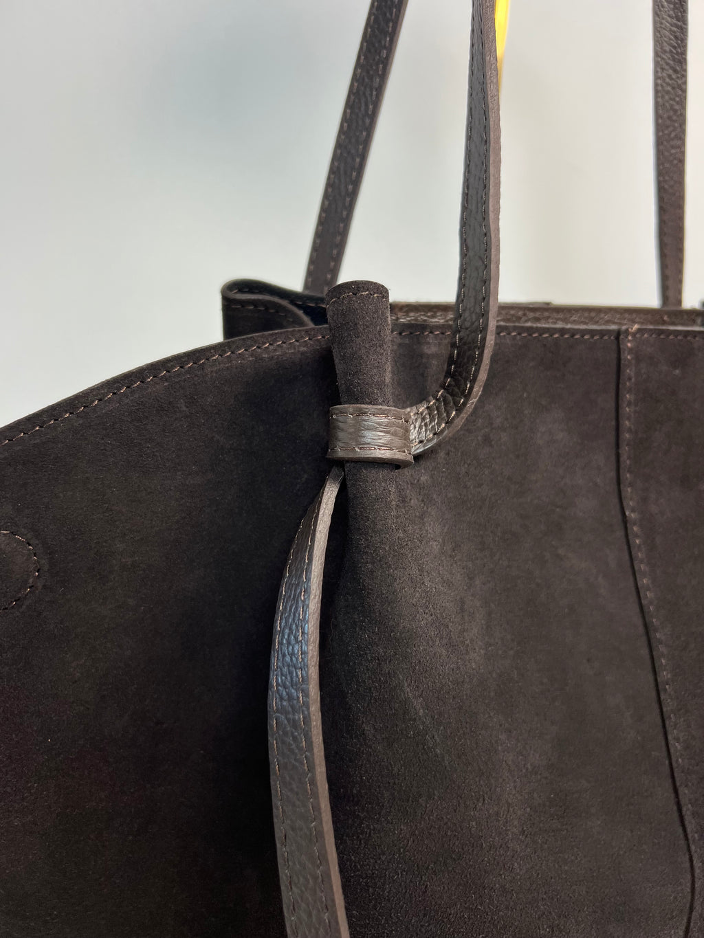 Grote Suède Shopper - Luxe & Structuur - High- End Geïnspireerd Design