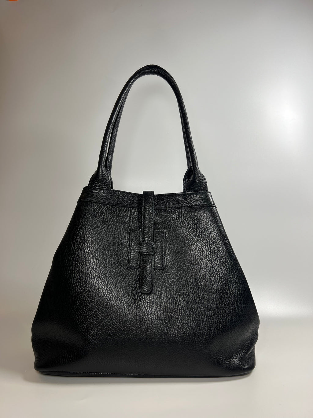 Medium leren shopper met verfijnd design