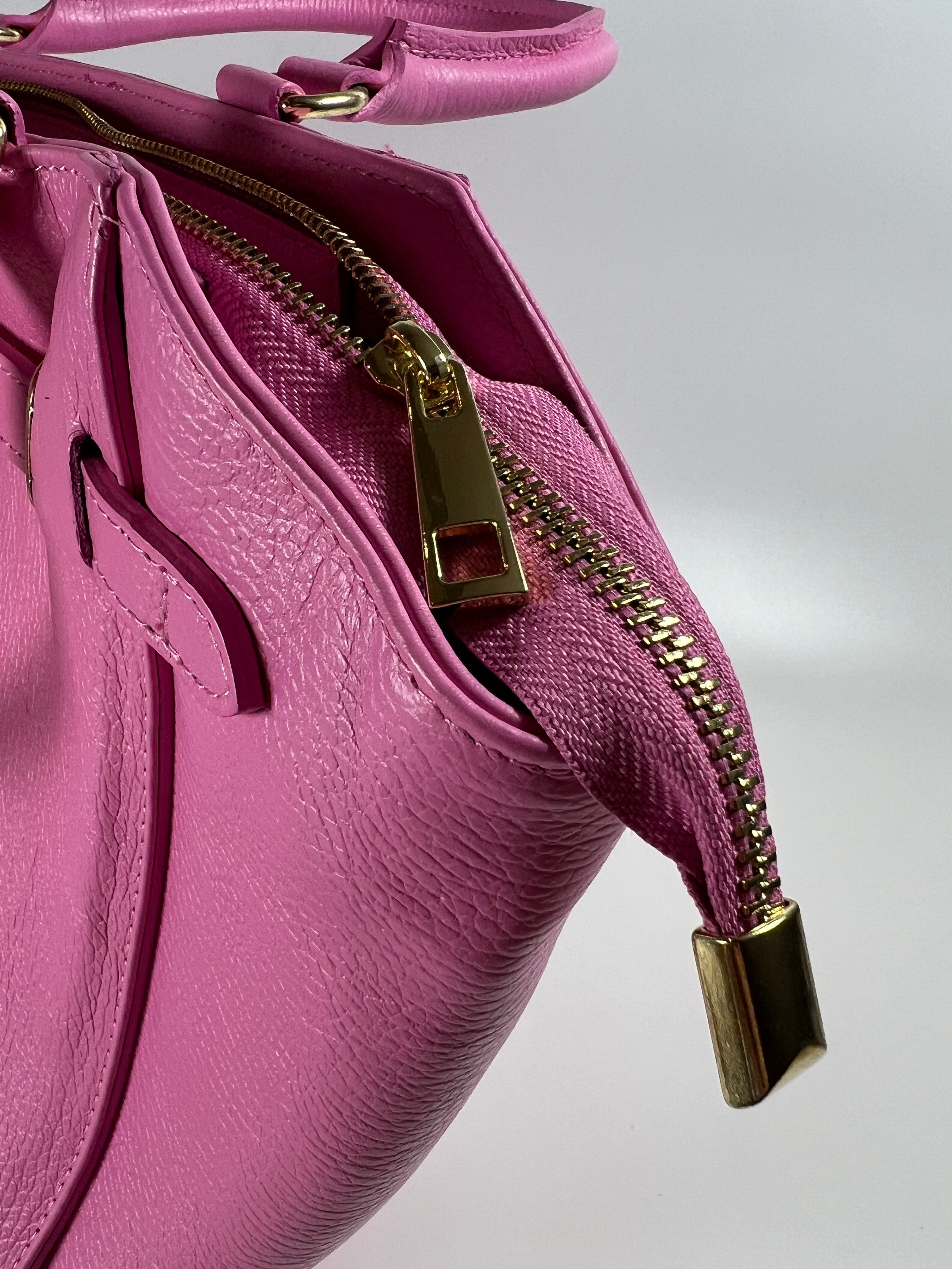 Elegante leren handtas in rijke kleur