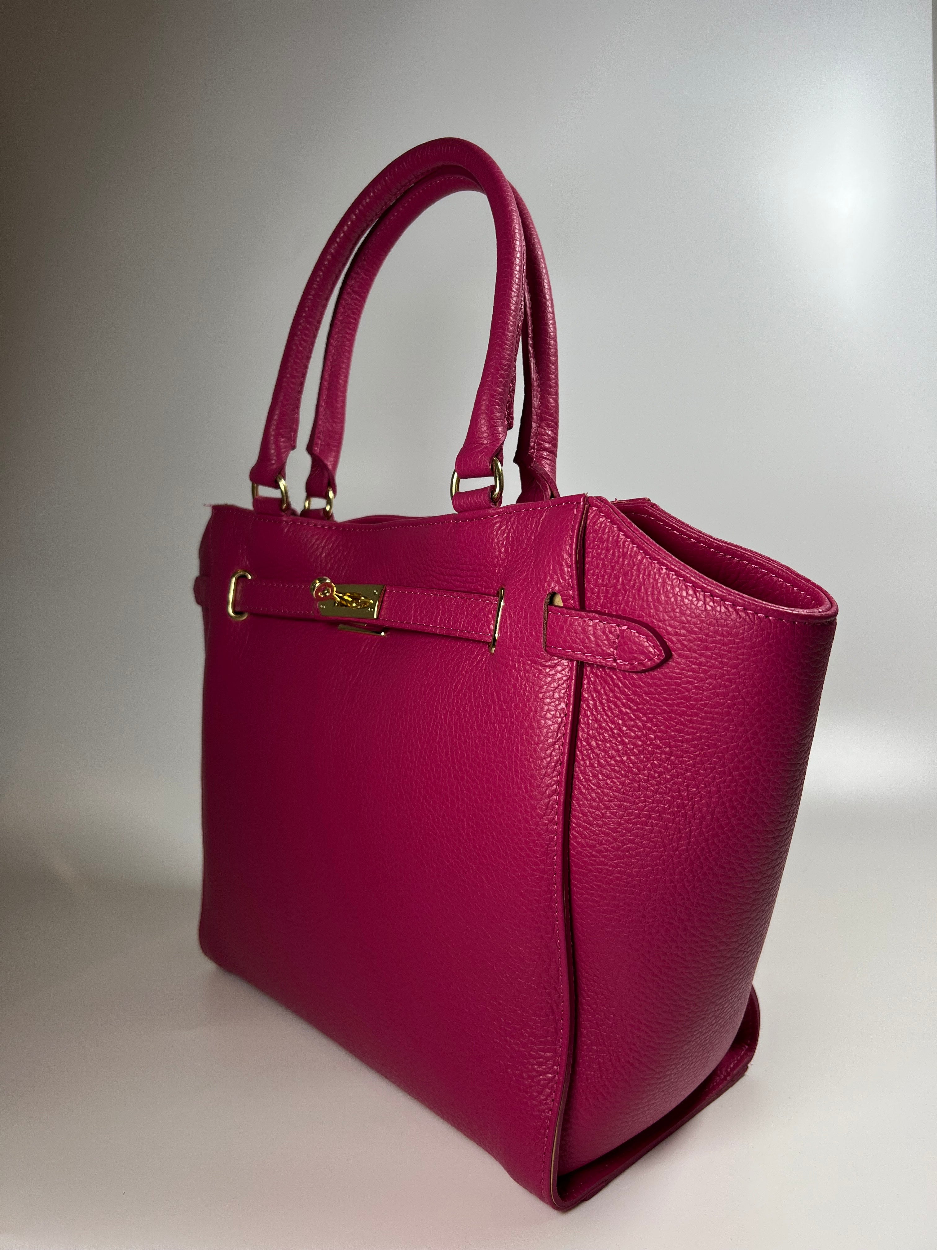 Elegante leren handtas in rijke kleur