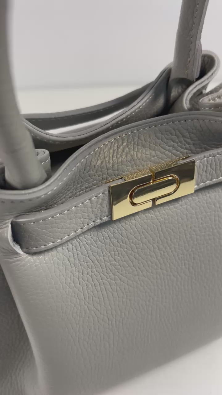 Elegante leren handtas met tijdloze vorm