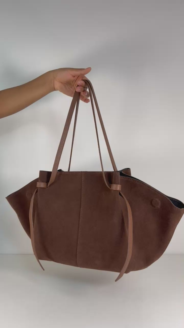 Grote Suède Shopper - Luxe & Structuur - High- End Geïnspireerd Design